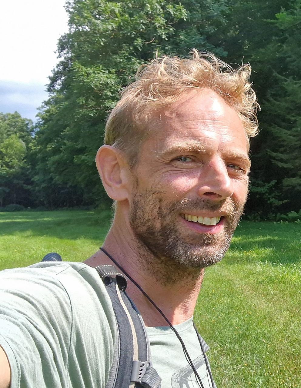 Martin Mollay, Gründer von Vespera, Survivaltrainer und Höhlen-Guide